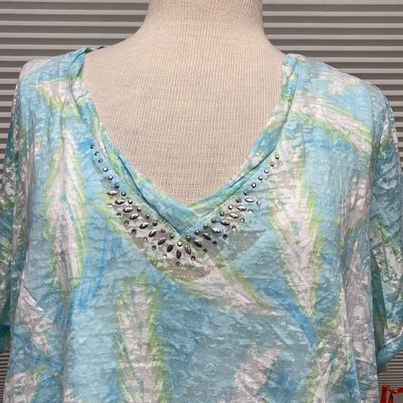 Hearts Of Palm Woman NWT Easy Breezy Aqua Multi Side Tie T-shirt - Picture 2 of 9